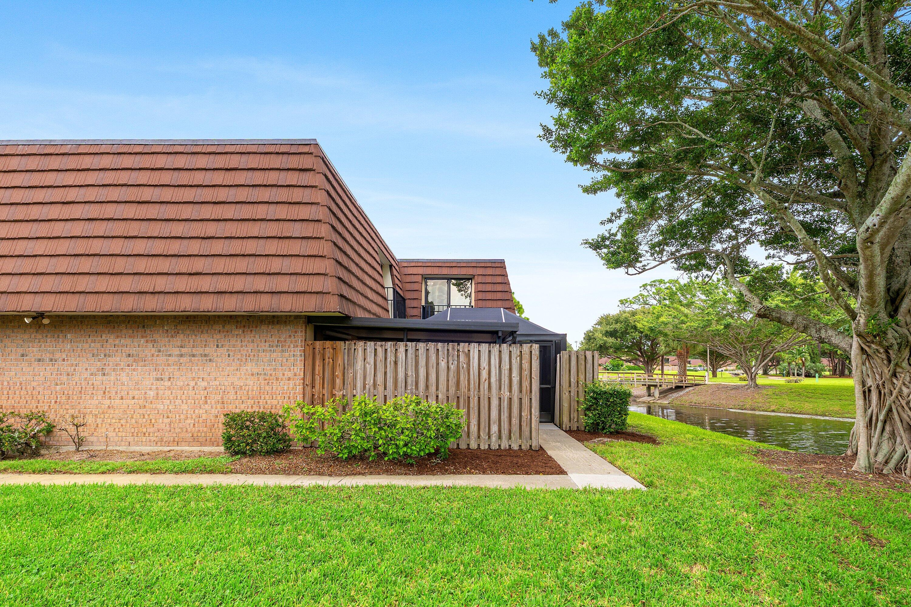 1815 18th Lane