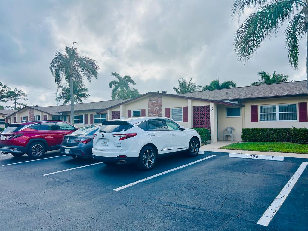 Photo of 2990 Crosley Drive E #G, West Palm Beach, FL 33415 (MLS # R11168495)