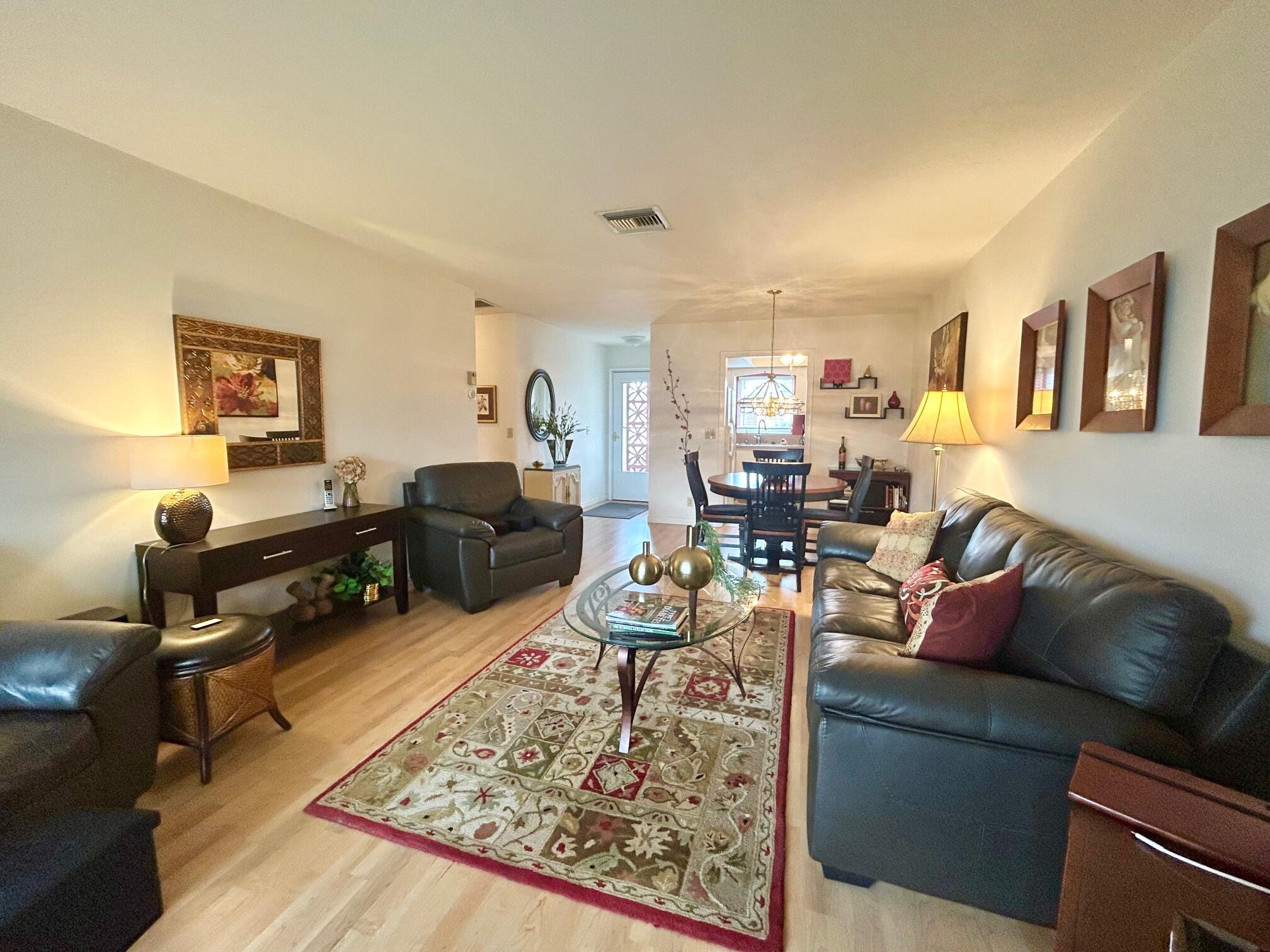 CRESTHAVEN VILLAS CONDO 18 - Residential