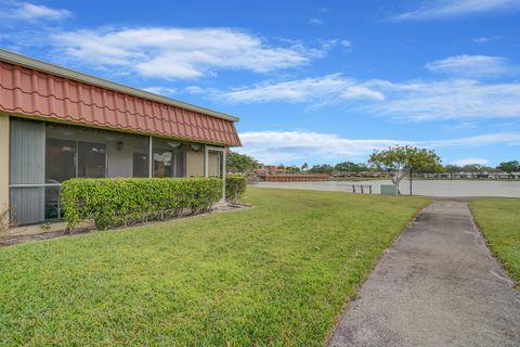 A home in Lake Worth