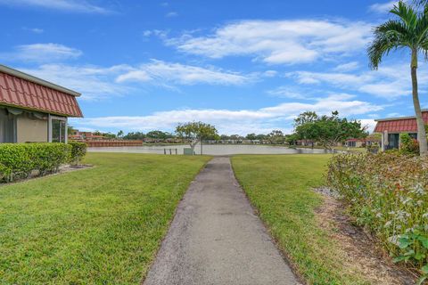 A home in Lake Worth