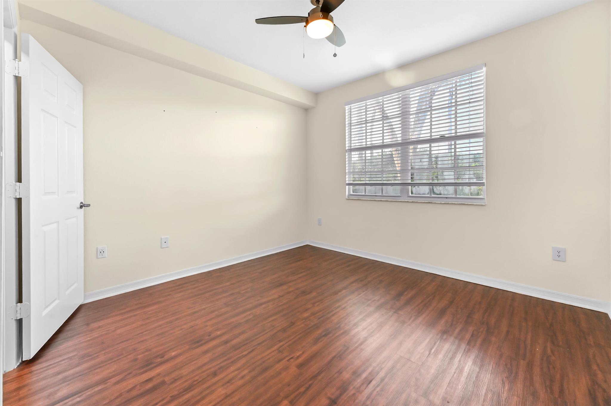 MURANO AT DELRAY BEACH CO - Residential Lease