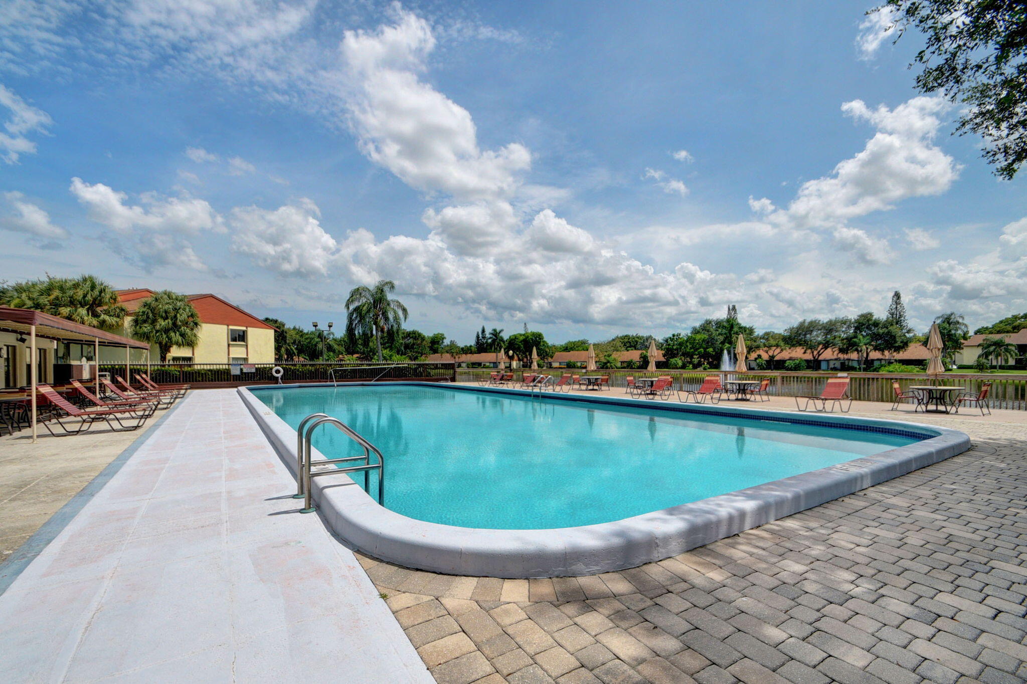 PINE RIDGE AT HAVERHILL COND - Residential Lease