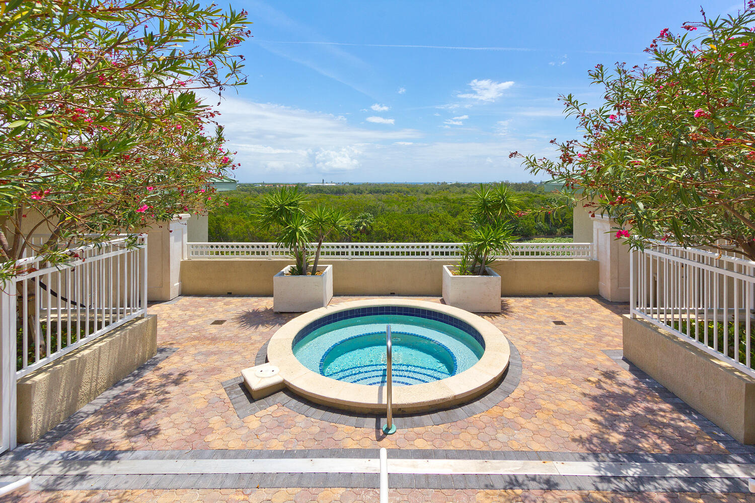 CASA COSTA CONDO - Residential