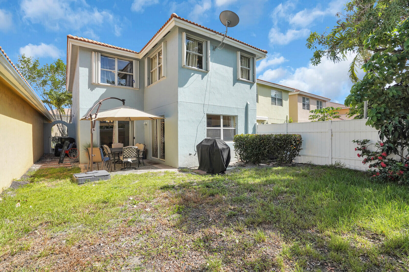 LIBERTY BAY - Residential Lease