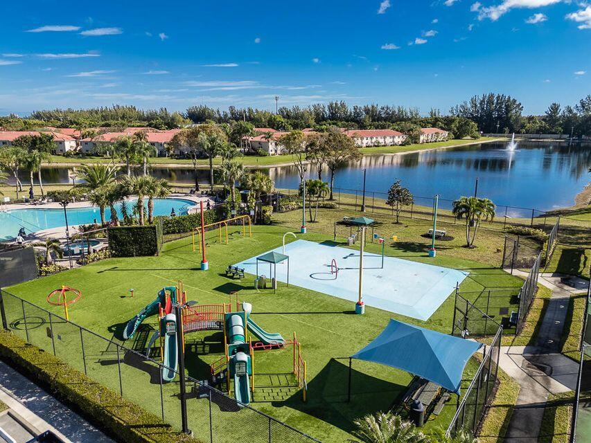 LIBERTY BAY - Residential Lease