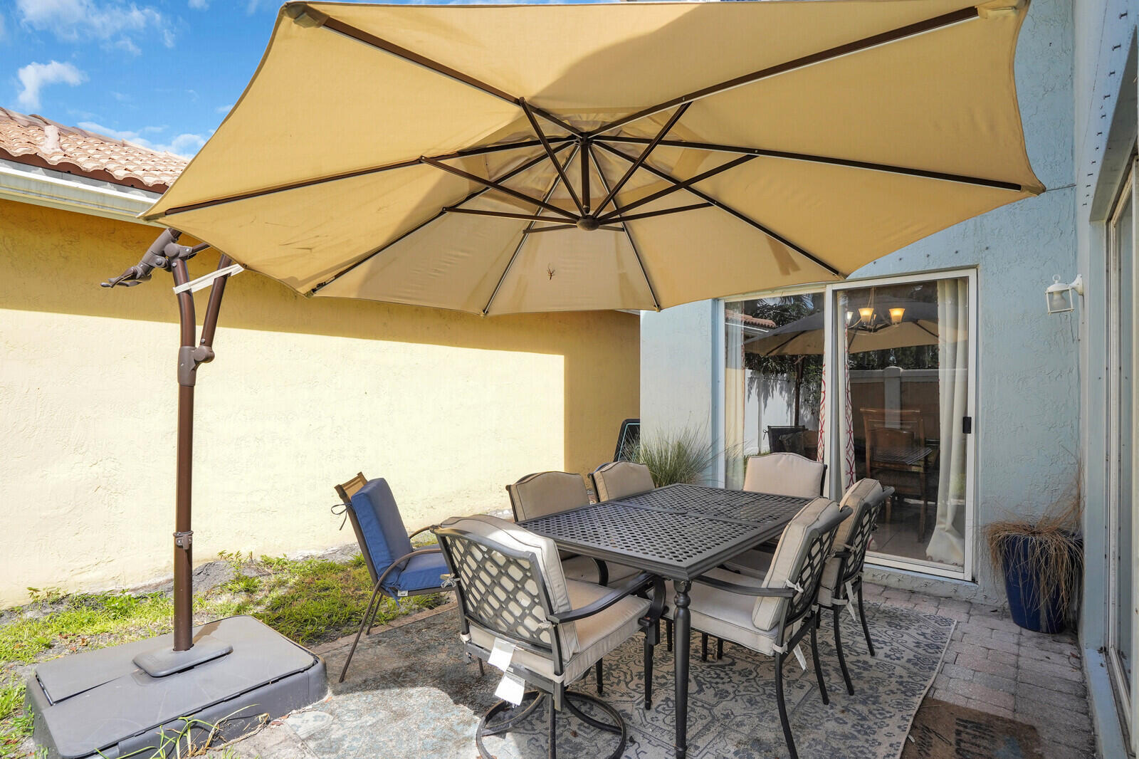 LIBERTY BAY - Residential Lease