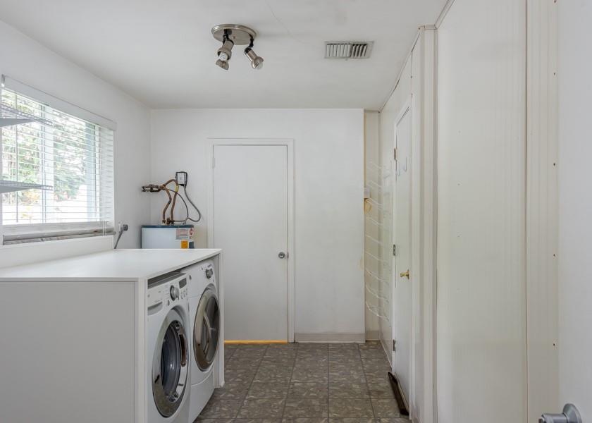 Hollywood Lakes Sec 1-32 - Residential