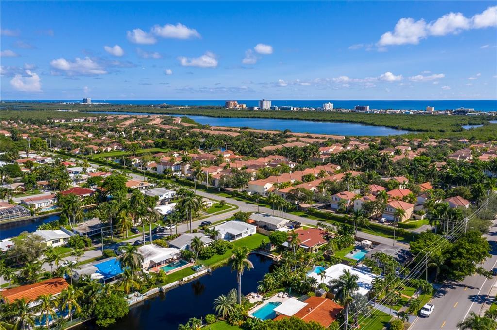 Hollywood Lakes Sec 1-32 - Residential