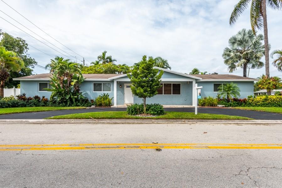 Hollywood Lakes Sec 1-32 - Residential