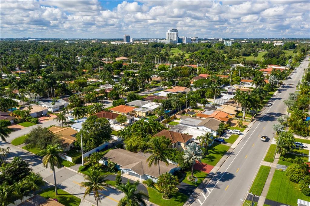 Hollywood Lakes Sec 1-32 - Residential