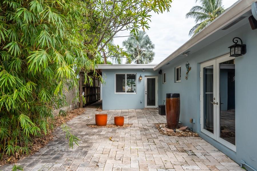 Hollywood Lakes Sec 1-32 - Residential