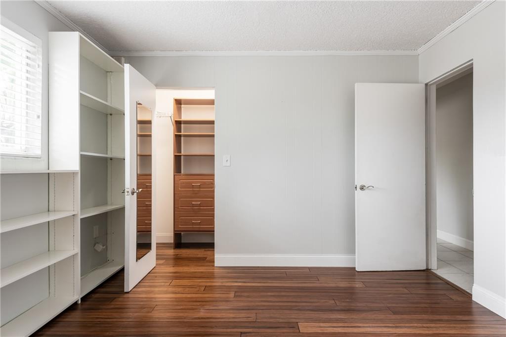 Hollywood Lakes Sec 1-32 - Residential