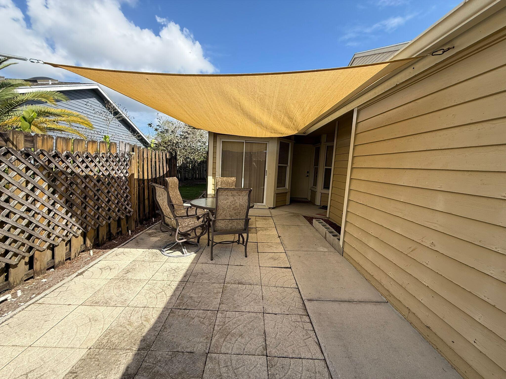 12718 Westhampton Circle