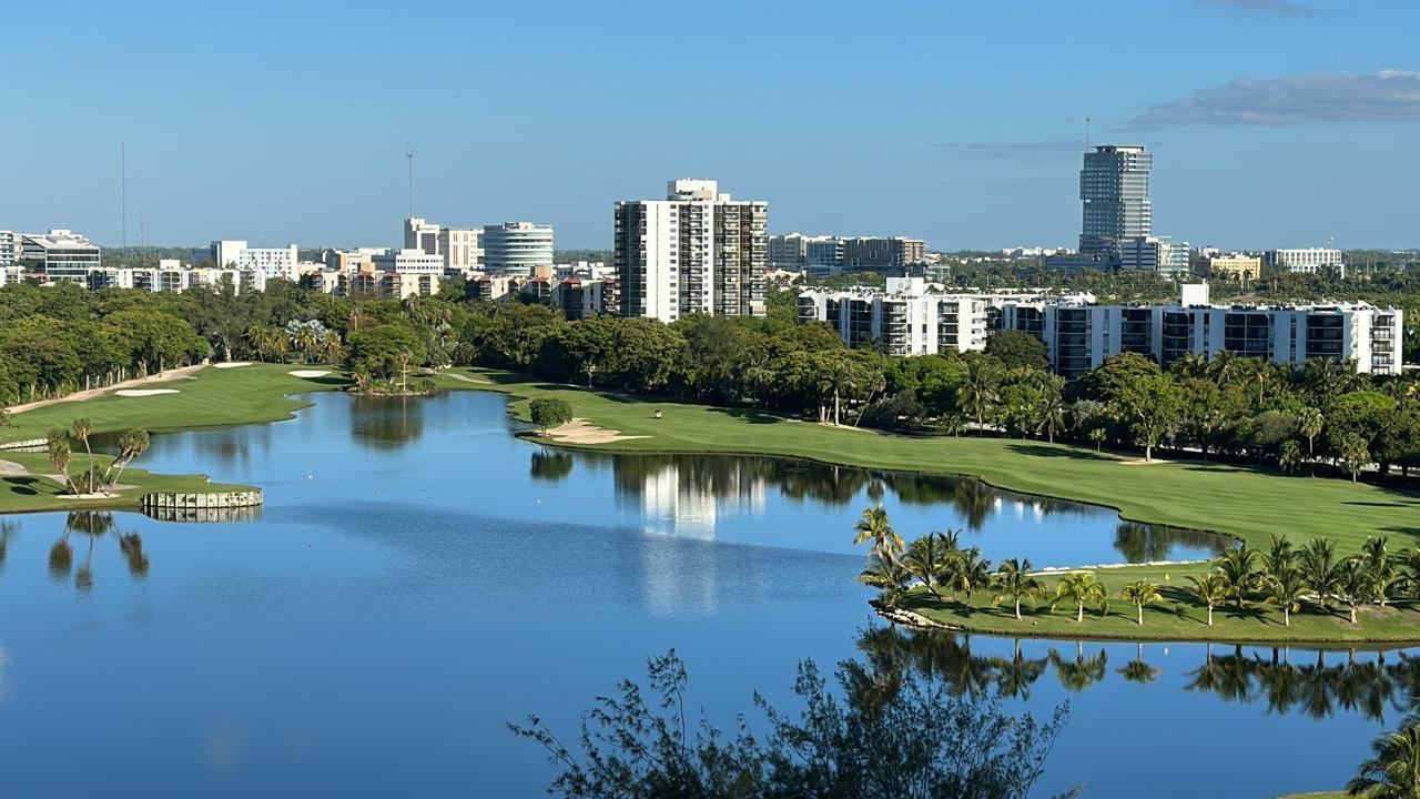 THE LANDMARK CONDO - Residential Lease