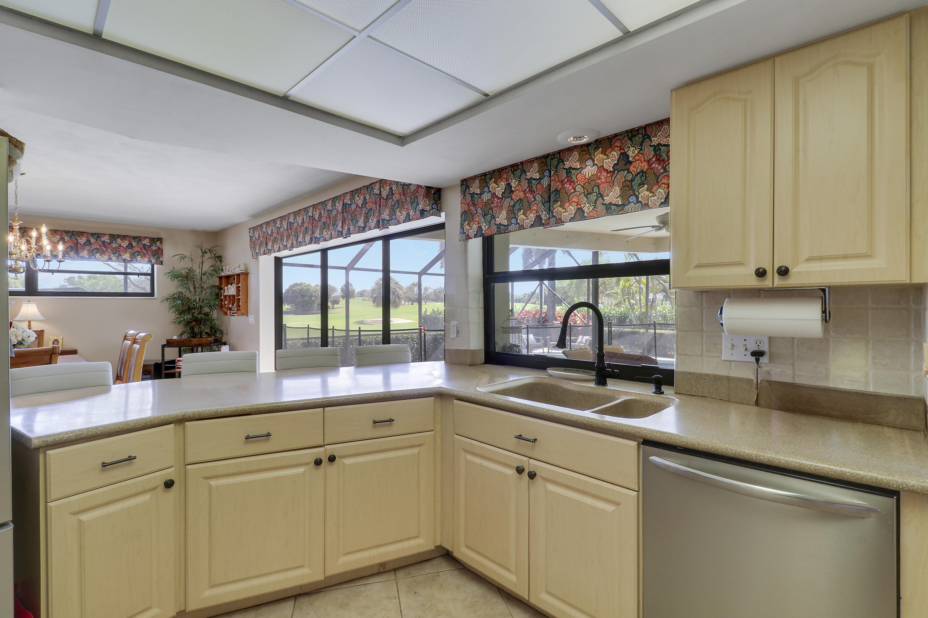 GOLF COURSE ADD TO VILLAGE OF NORTH PALM BEACH IN - Residential