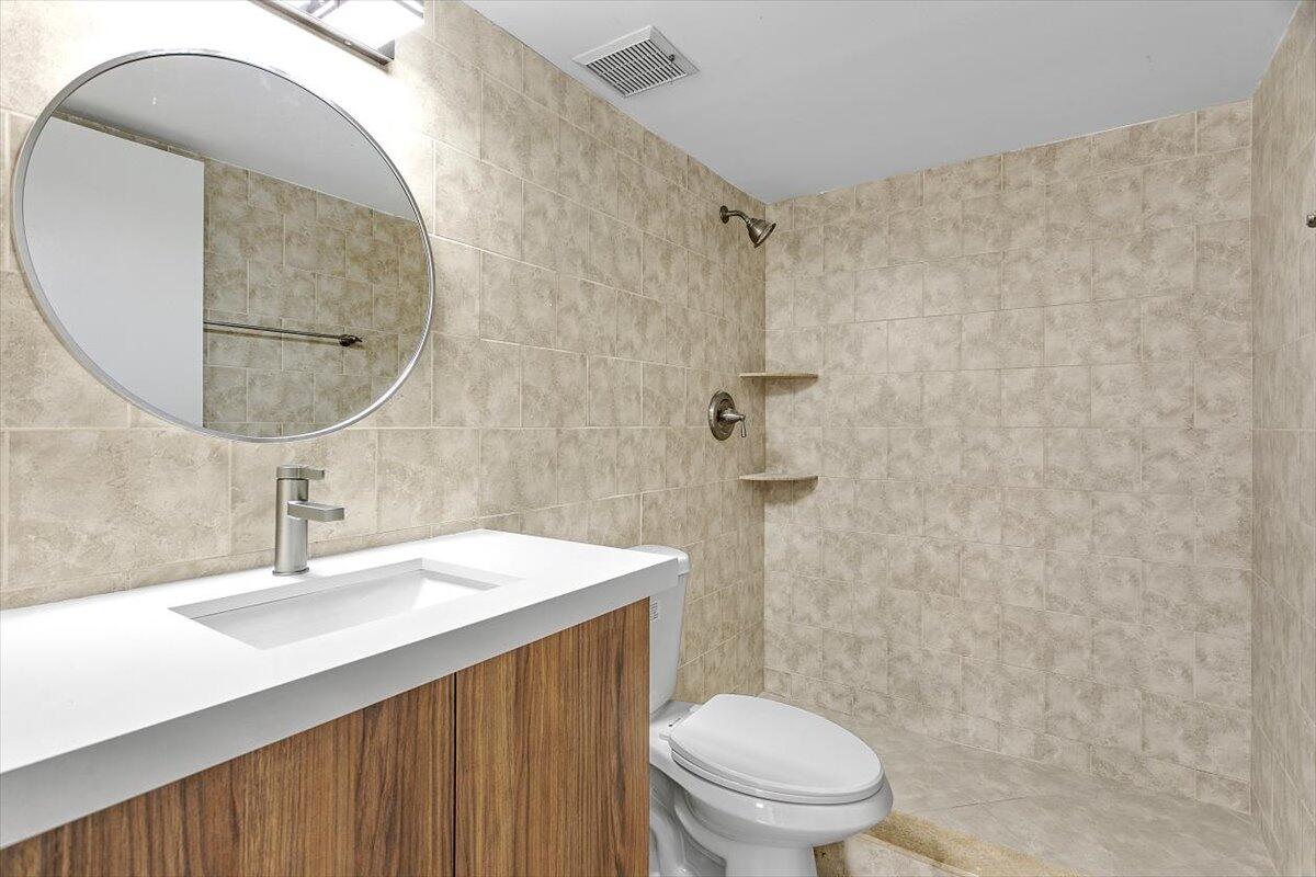 WATERSIDE VILLAGE OF PALM BEACH CONDO - Residential