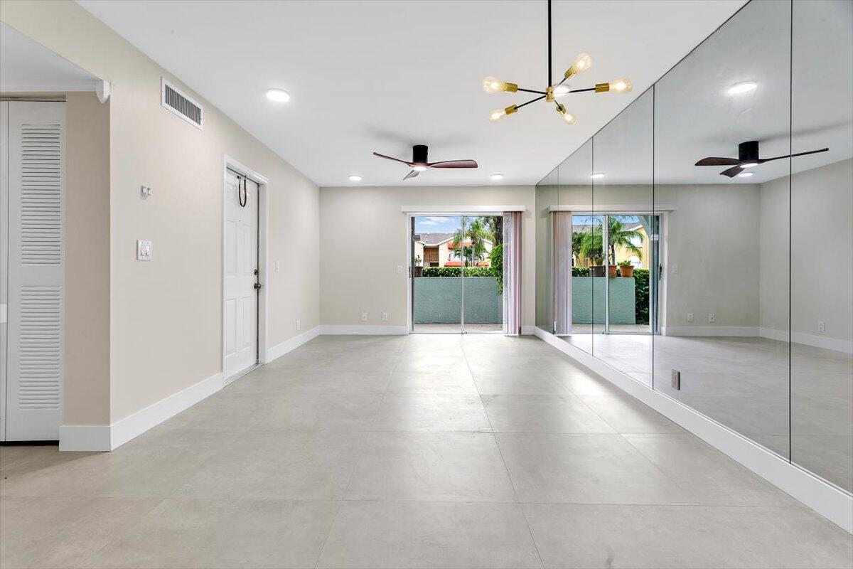 WATERSIDE VILLAGE OF PALM BEACH CONDO - Residential