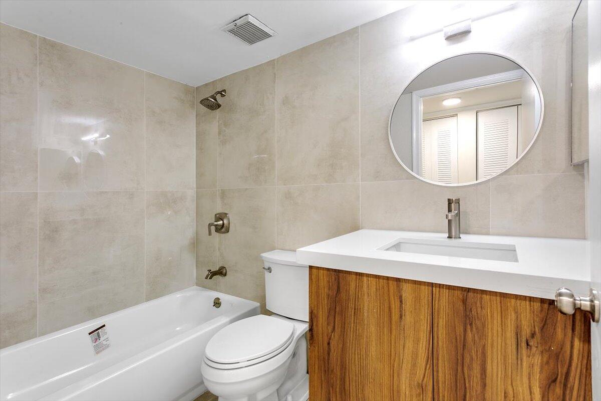 WATERSIDE VILLAGE OF PALM BEACH CONDO - Residential