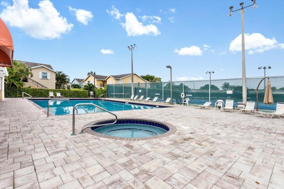 WATERSIDE VILLAGE OF PALM BEACH CONDO - Residential