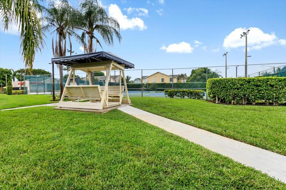 WATERSIDE VILLAGE OF PALM BEACH CONDO - Residential