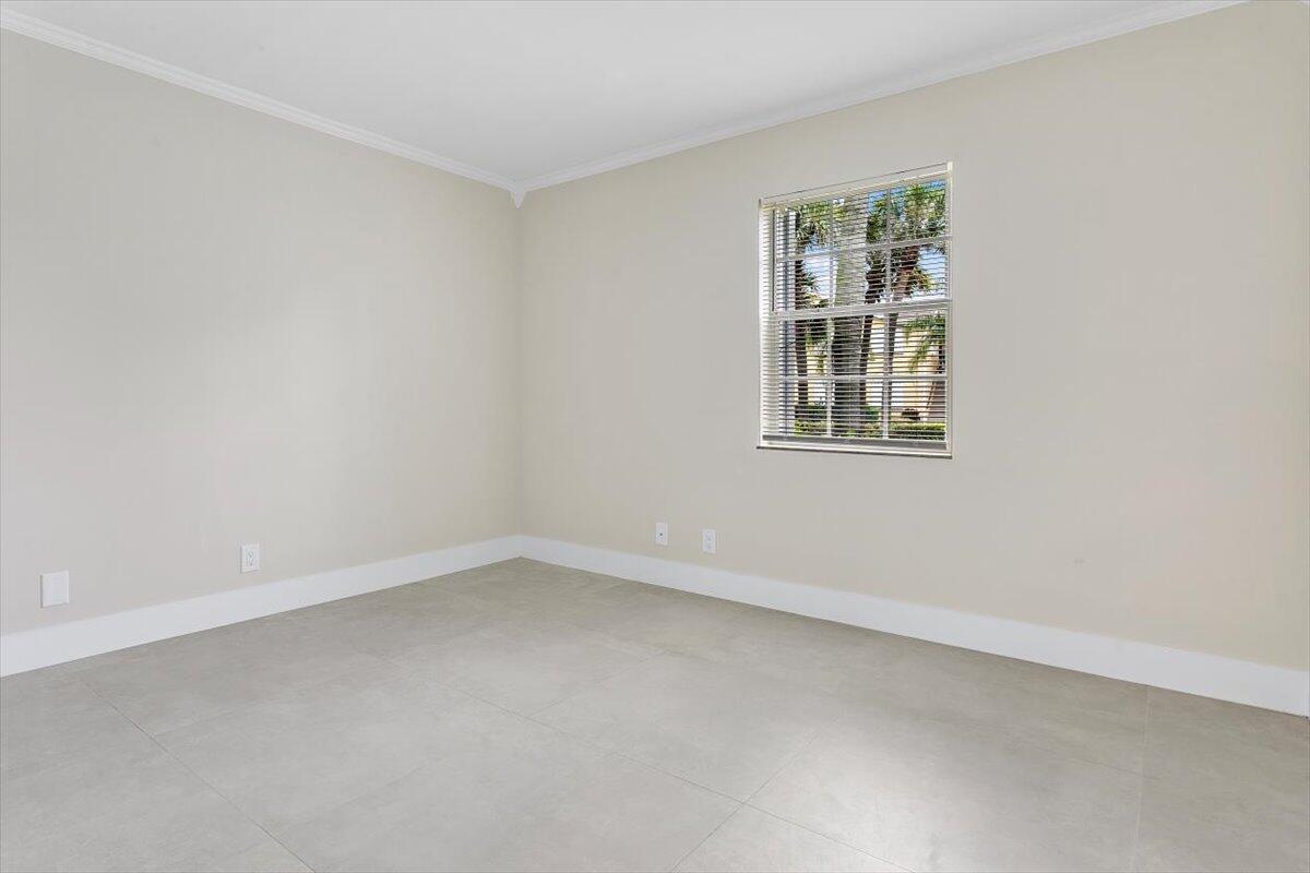 WATERSIDE VILLAGE OF PALM BEACH CONDO - Residential