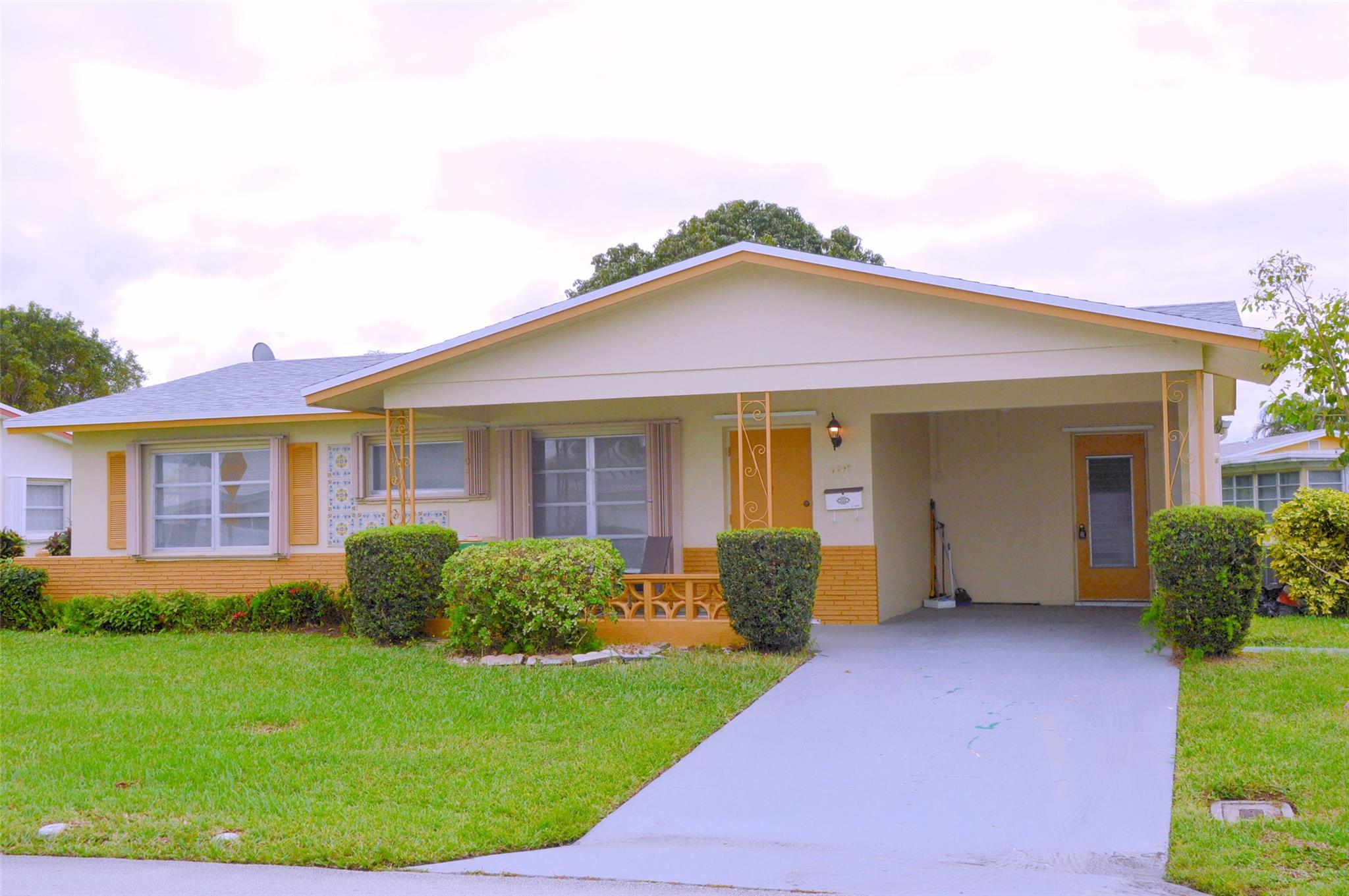 Mainlands Of Tamarac Lake - Residential