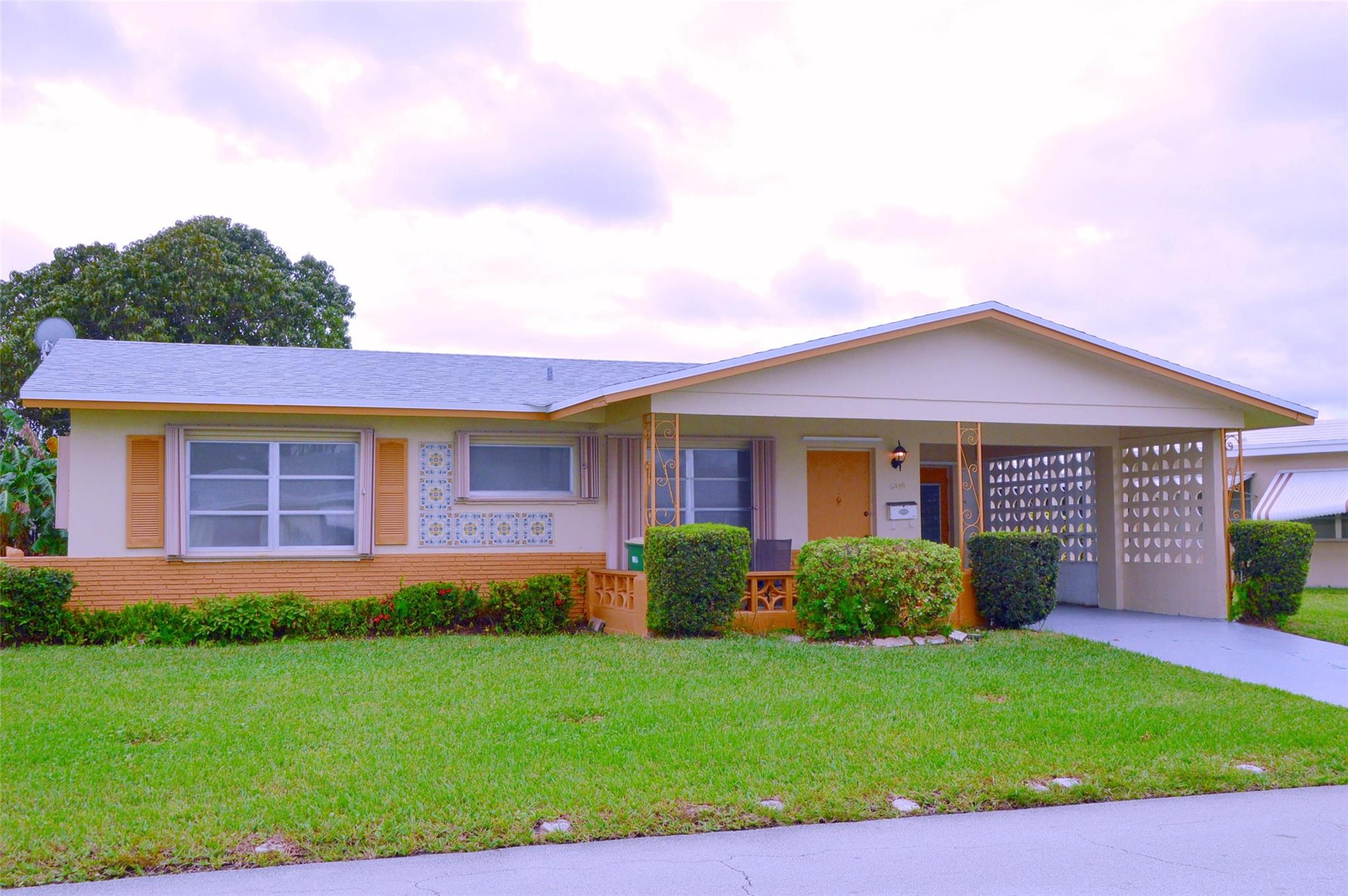 Mainlands Of Tamarac Lake - Residential