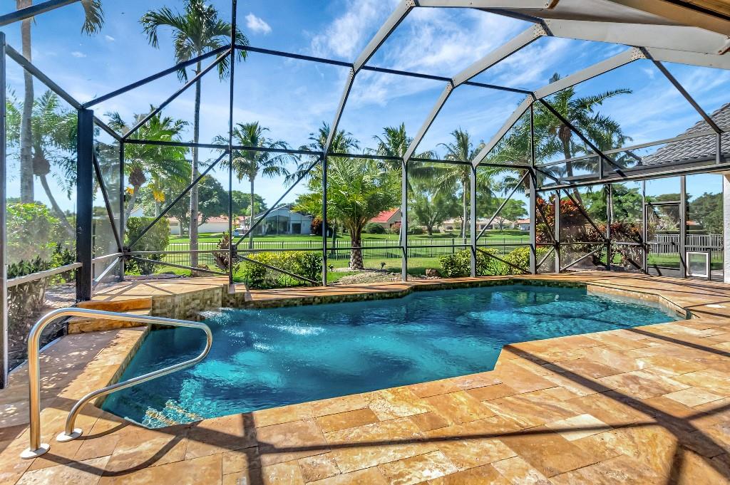 11157 Boca Woods Ln