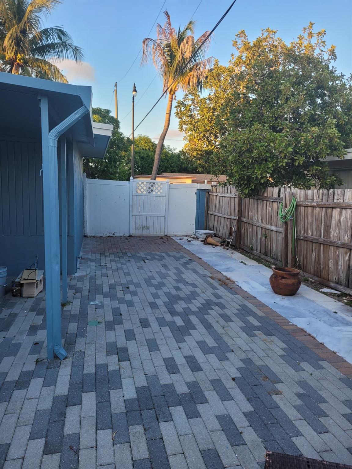 BEACON HEIGHTS - Residential