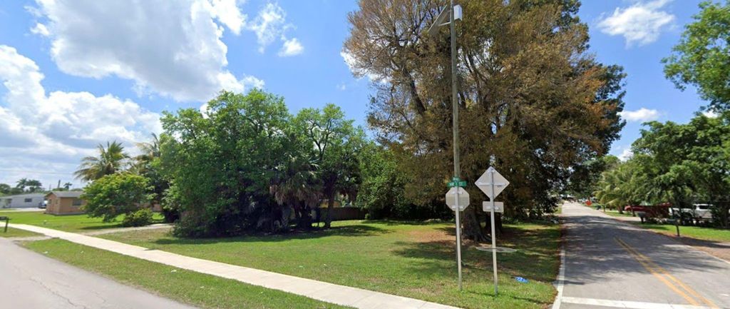 Photo of 0 NW 1st Street, Belle Glade, FL 33430 (MLS # F10412015)