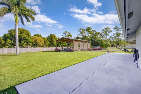 A home in Loxahatchee