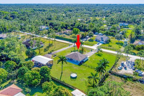 A home in Loxahatchee