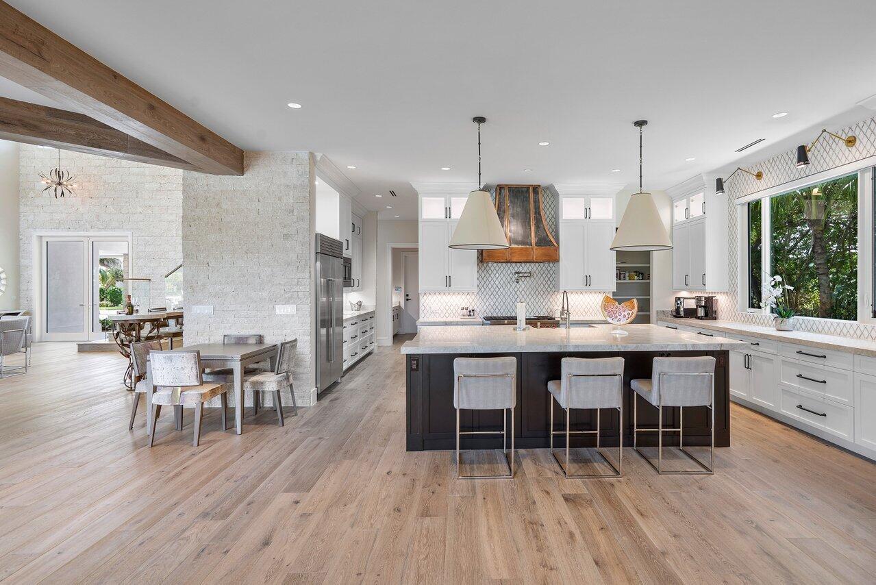 SAILFISH POINT - Residential