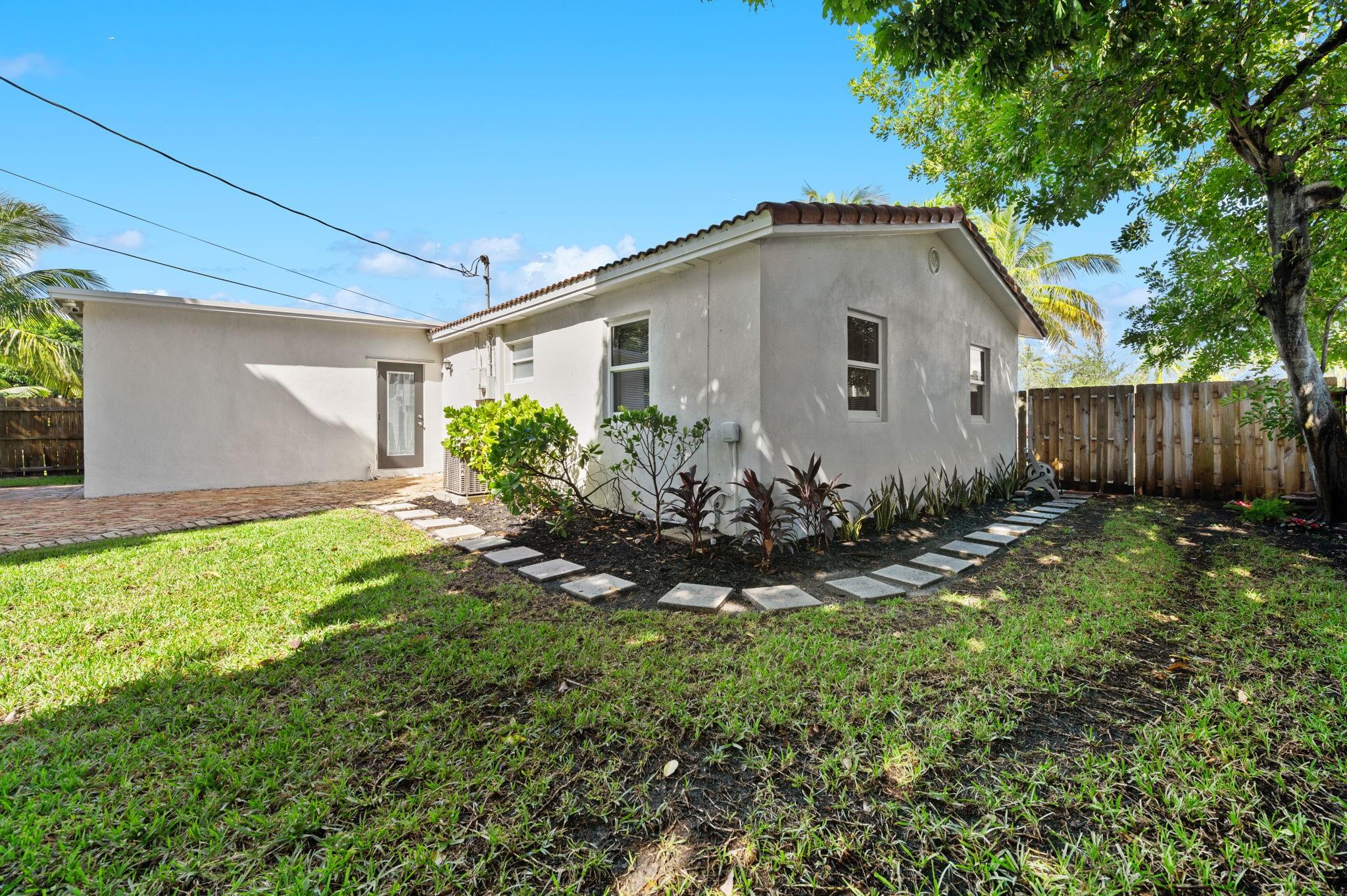 Broadmoor Sec 04 - Residential