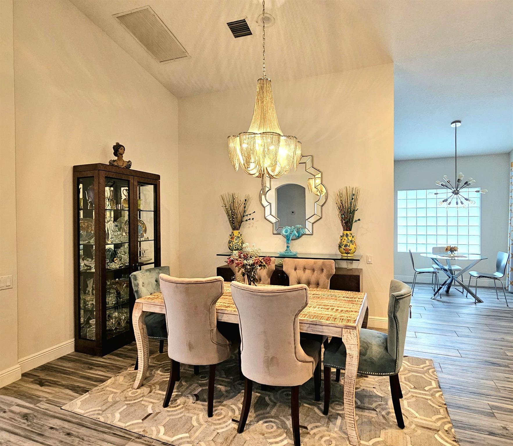 BELLAGGIO/ TOWNE PARK 2 - Residential Lease