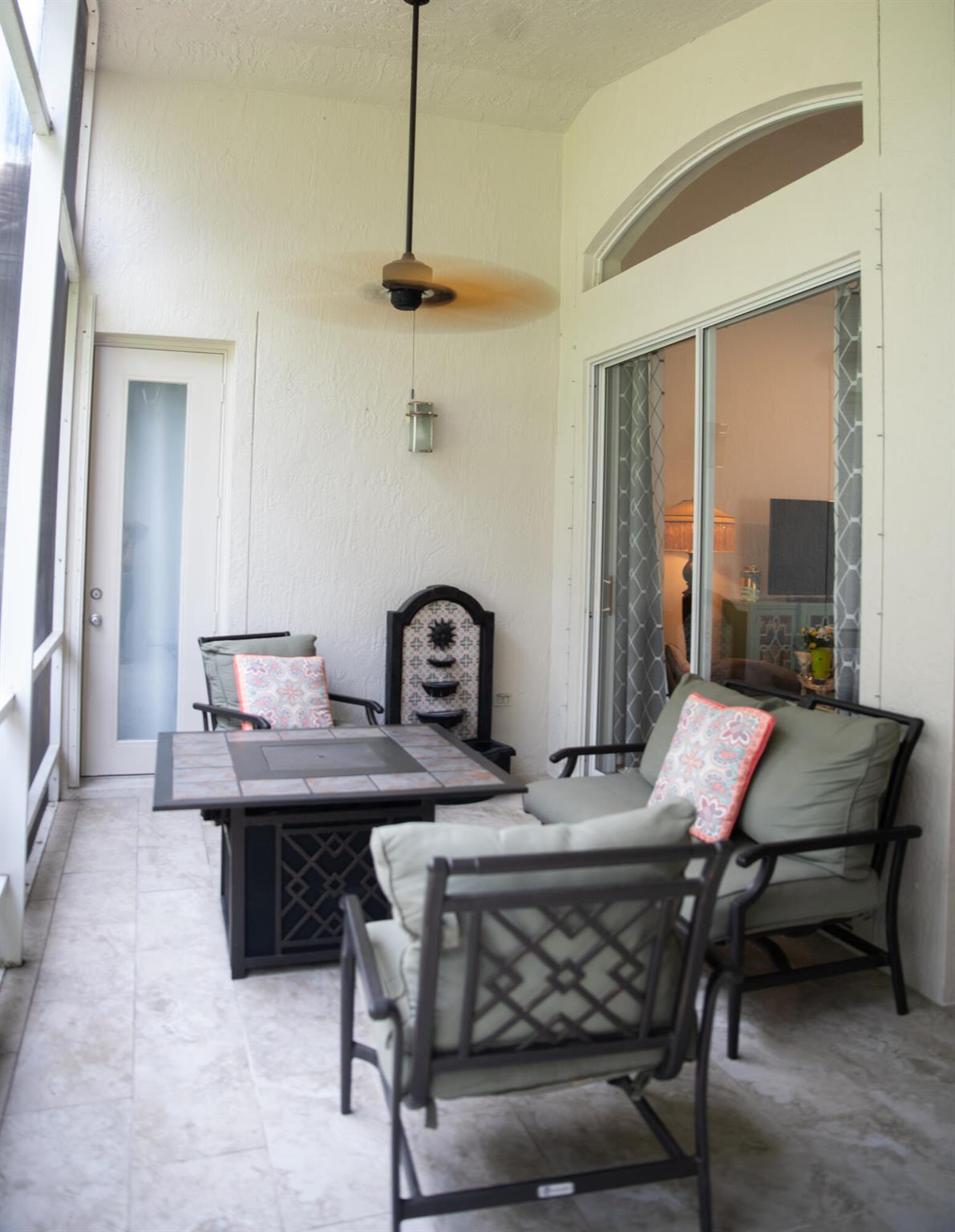 BELLAGGIO/ TOWNE PARK 2 - Residential Lease