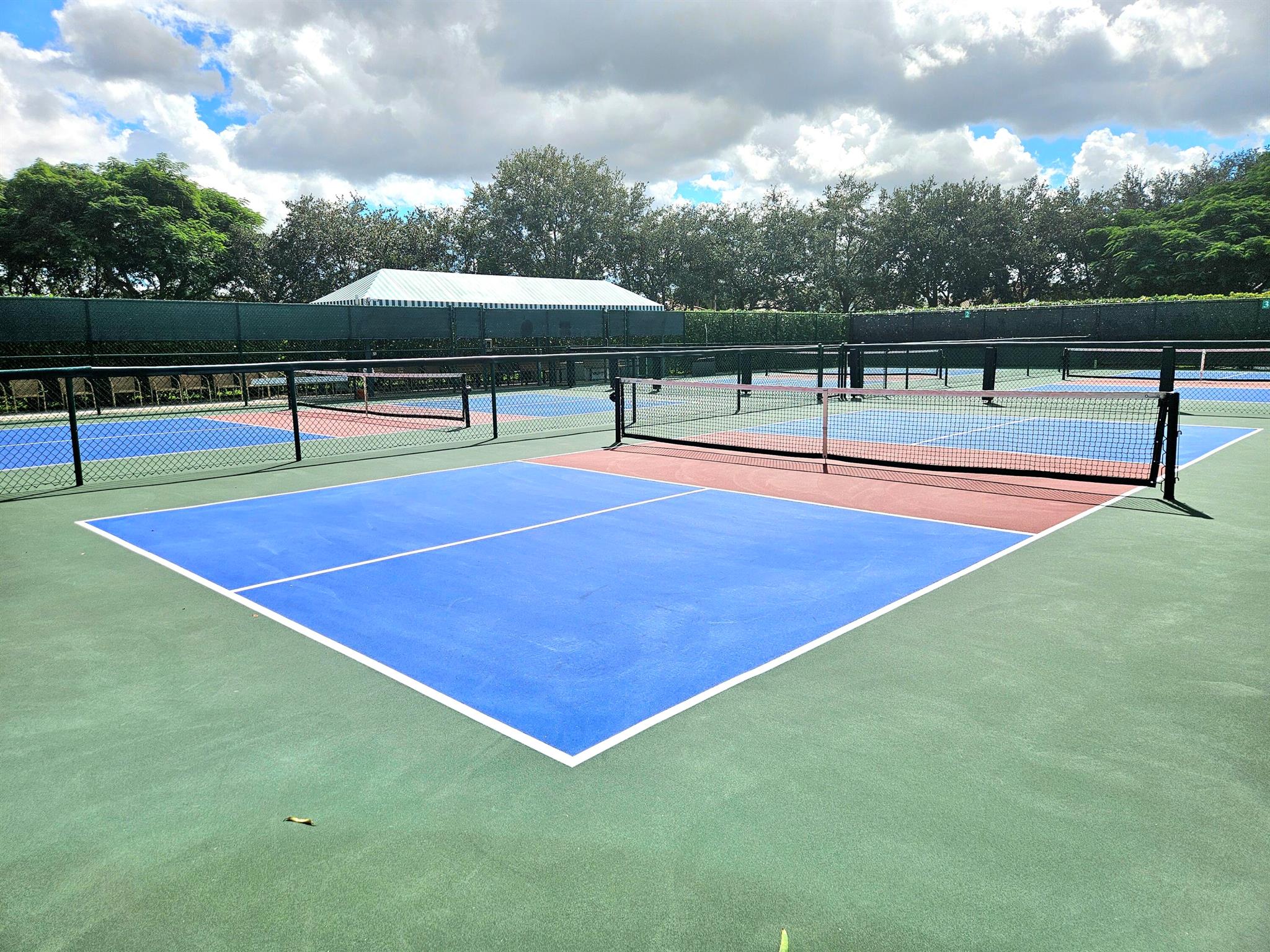 BELLAGGIO/ TOWNE PARK 2 - Residential Lease