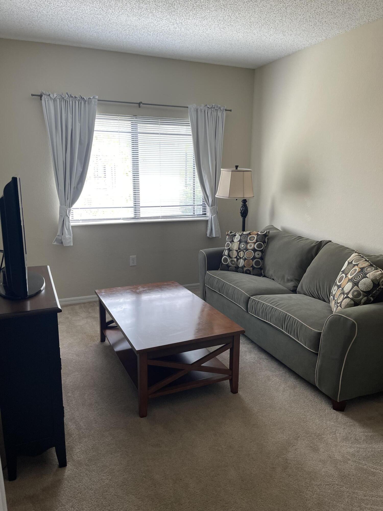 2805 Veronia Drive 104