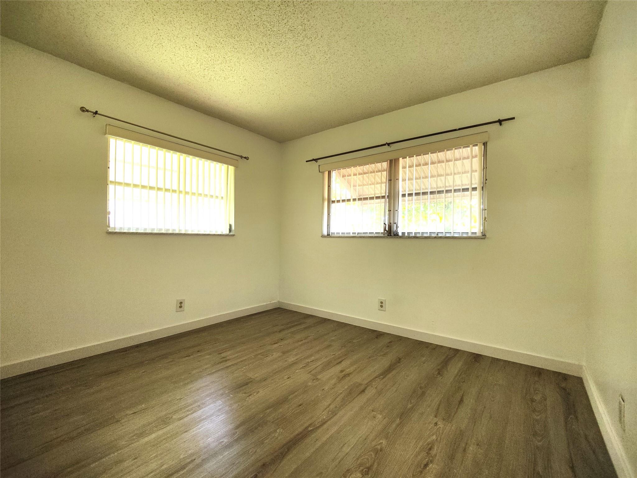 PARADISE GARDENS SEC 4 - Residential Lease