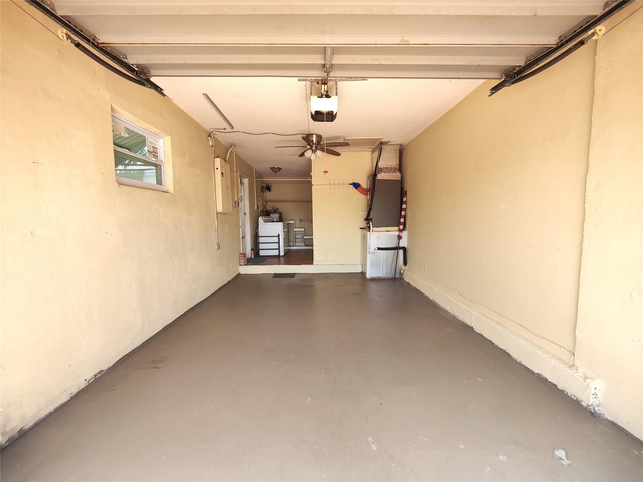 PARADISE GARDENS SEC 4 - Residential Lease