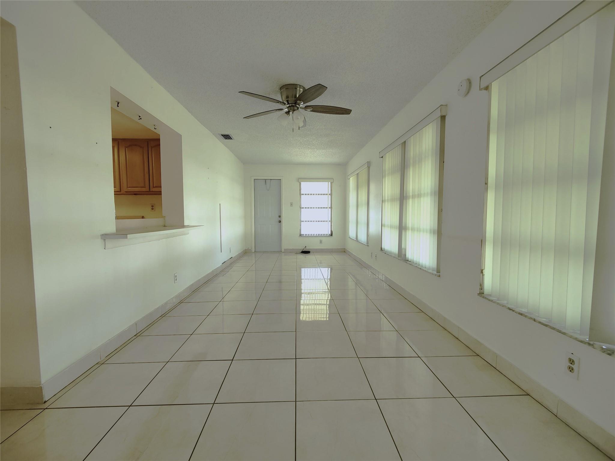PARADISE GARDENS SEC 4 - Residential Lease