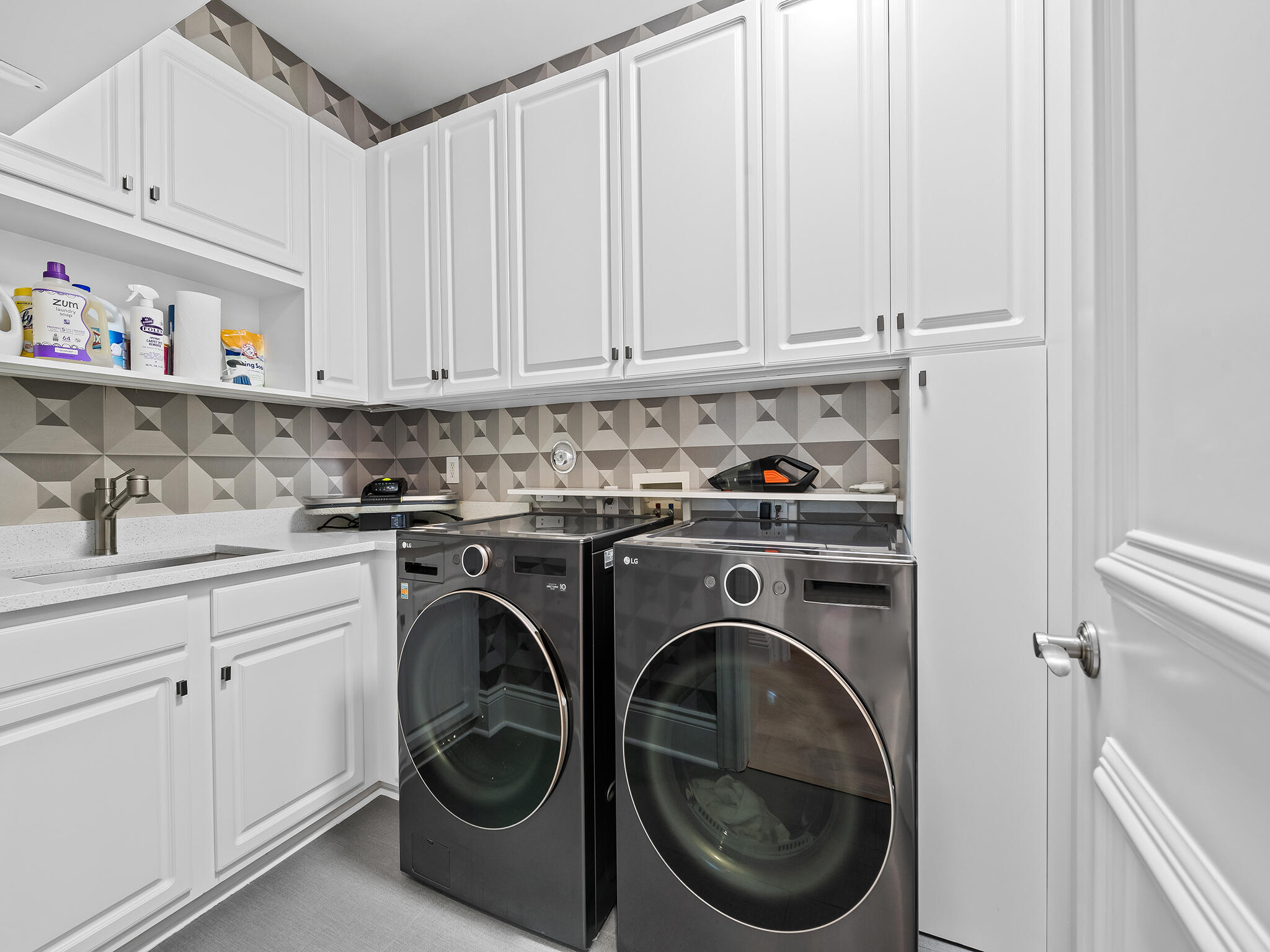 DELRAY BEACH ESPLANADE - Residential