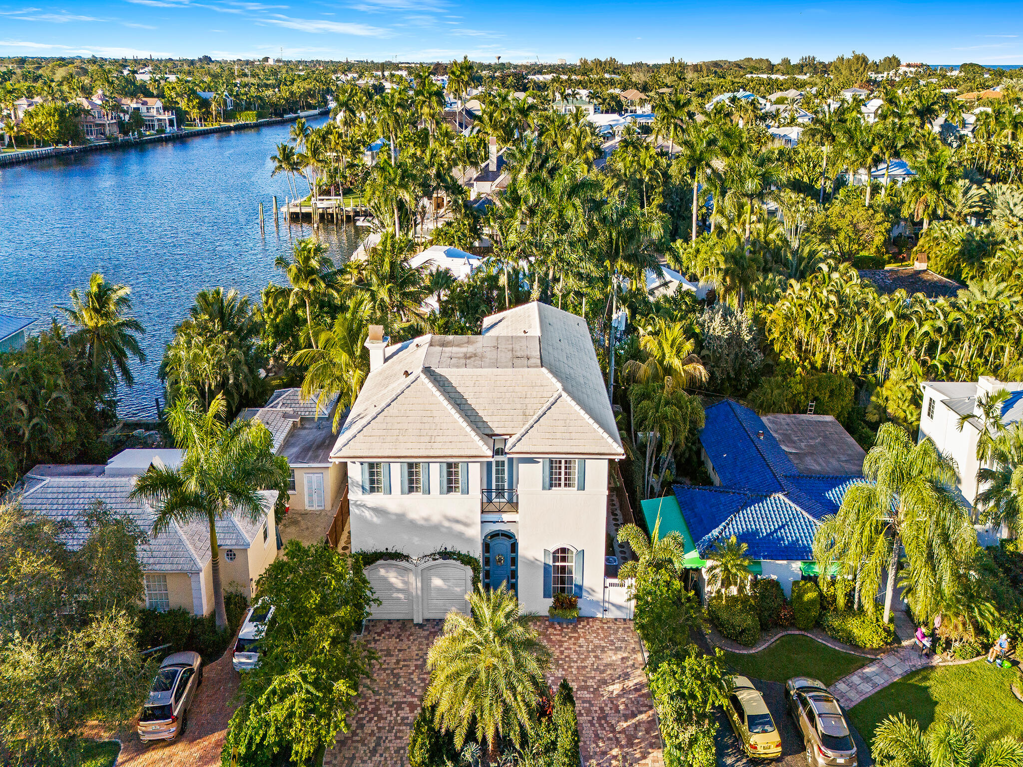 DELRAY BEACH ESPLANADE - Residential