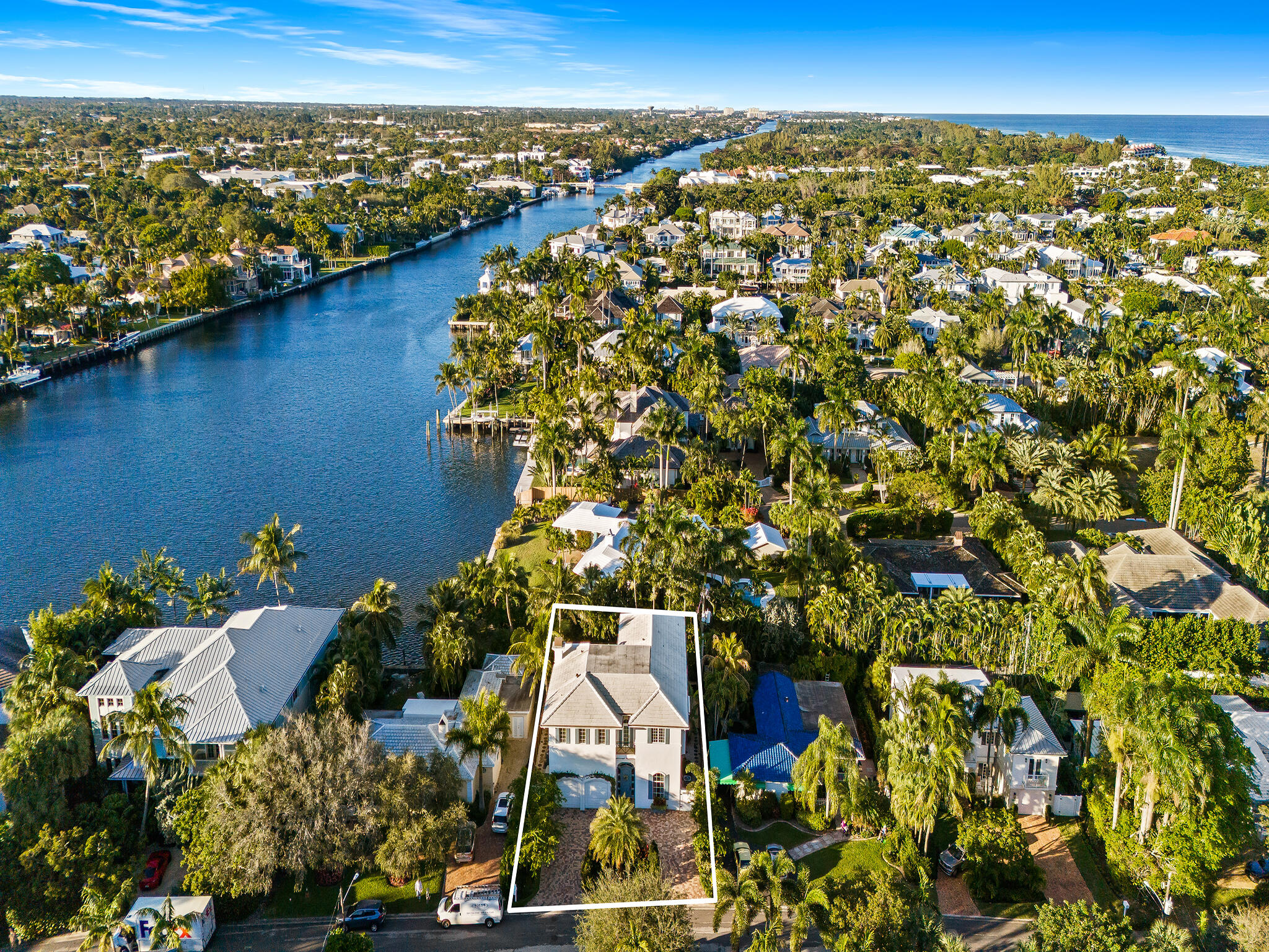DELRAY BEACH ESPLANADE - Residential