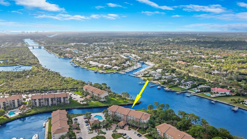 Photo of 2201 Marina Isle Way #504, Jupiter, FL 33477 (MLS # R10939195)