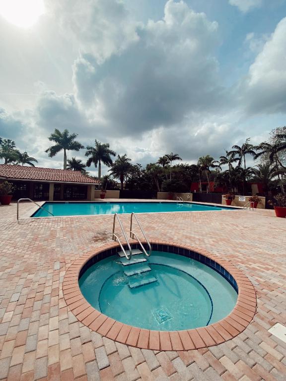 BOCA RIO NORTH - Residential