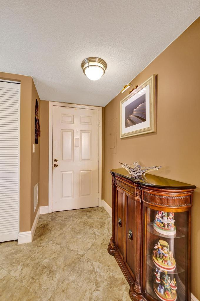 GARDENS III - Residential