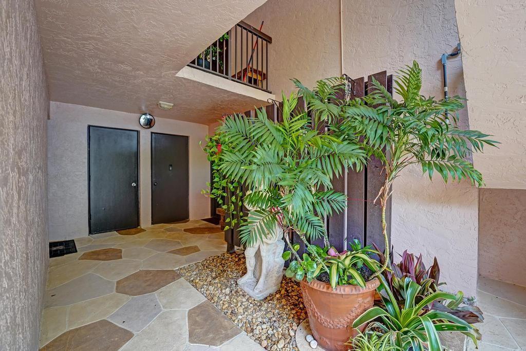 GARDENS III - Residential