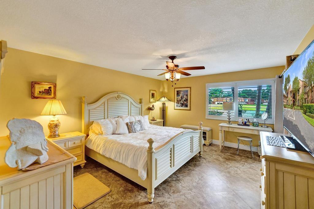 GARDENS III - Residential